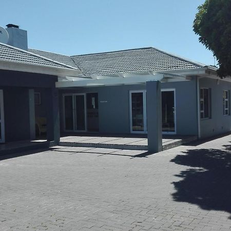 Garden Gate Guest House Port Elizabeth Exterior photo